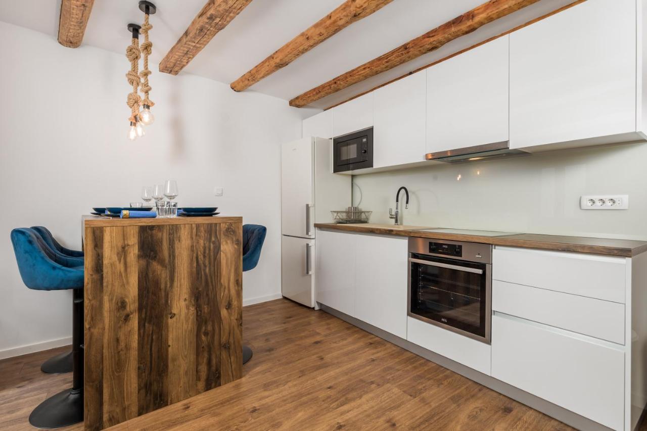 Central Apartments Dalmatina 리예카 외부 사진