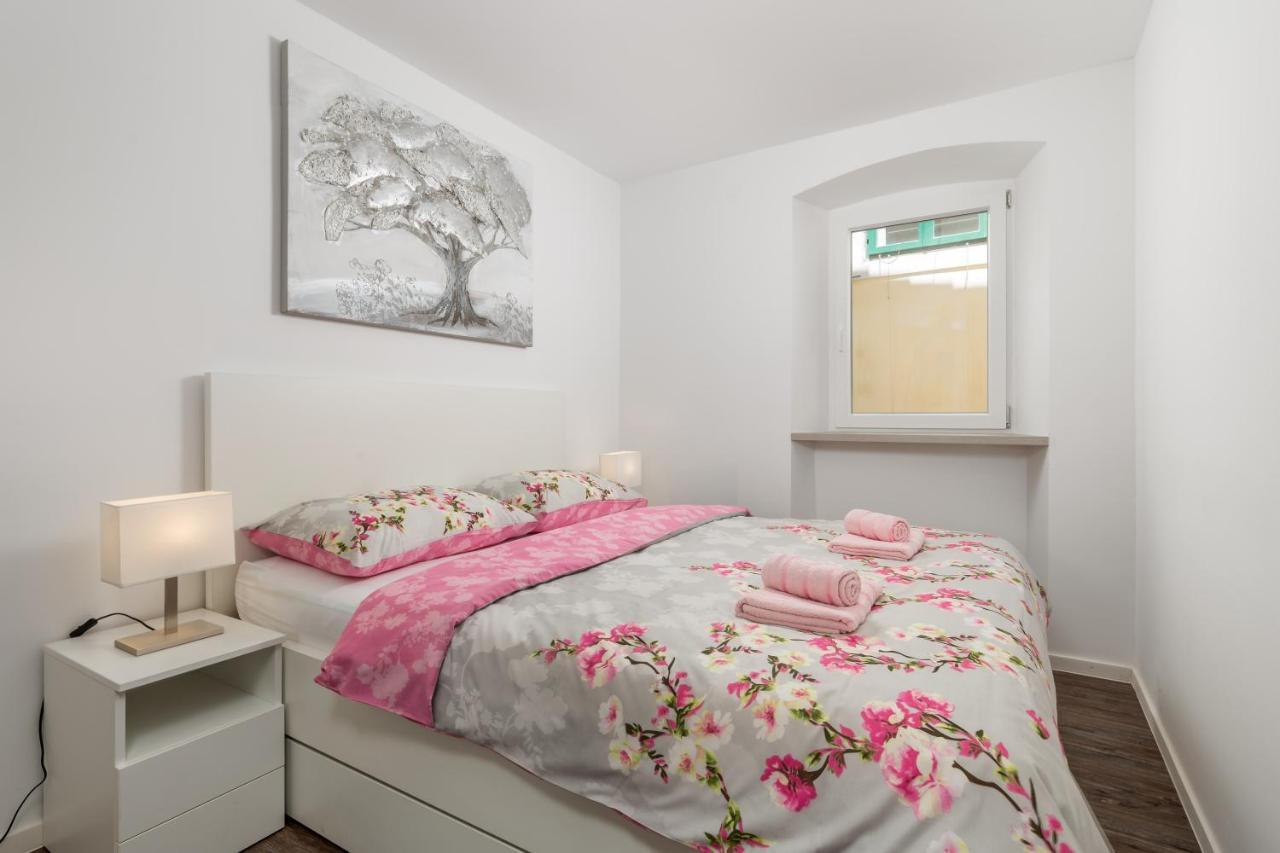 Central Apartments Dalmatina 리예카 외부 사진